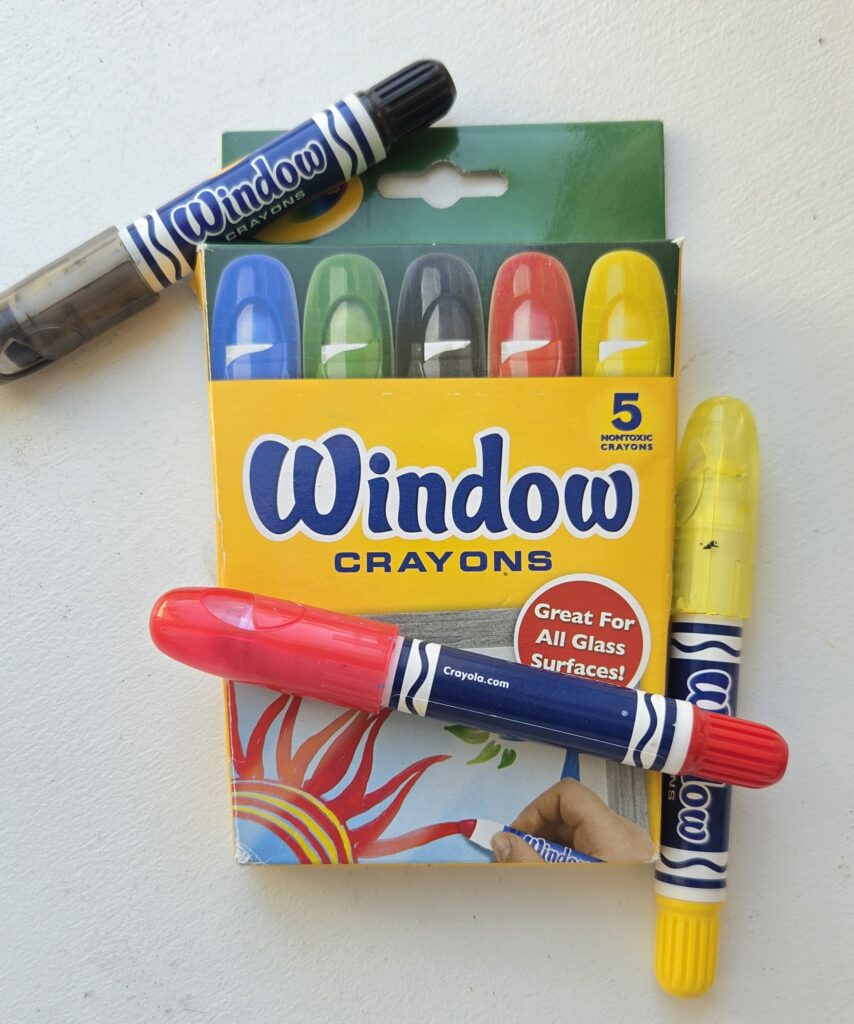 8 items we use in our preschool homeschool, window crayons.